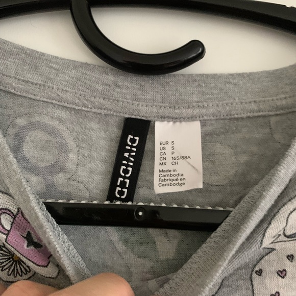 Fun top - Picture 2 of 2